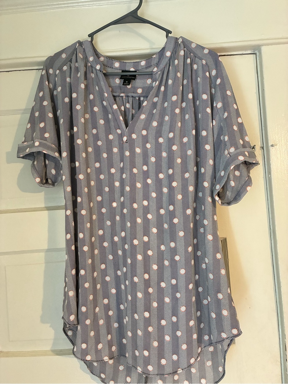 Worthington Blue Polka Dot V-Neck Tunic Top